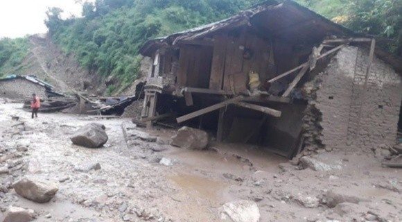 बाग्लुङमा बाढिले २५ घर बगायो ,१७ जना बेपत्ता