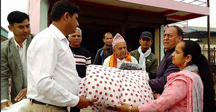 देवचुली २ का जेष्ठ नागरिकलाई सम्मान