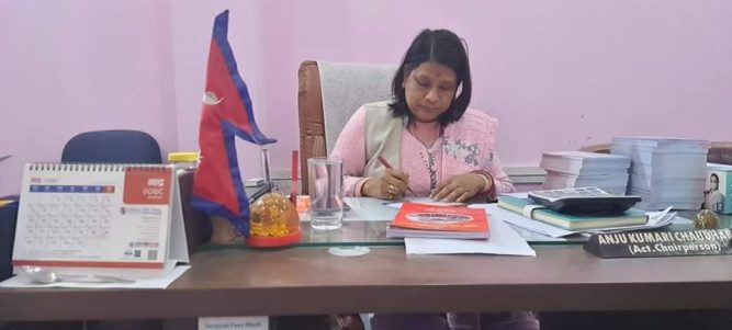 प्रतापपुर गाउँपालिकाद्वारा गर्भवती महिलालाई  सुत्केरी पोषण खर्च प्रदान