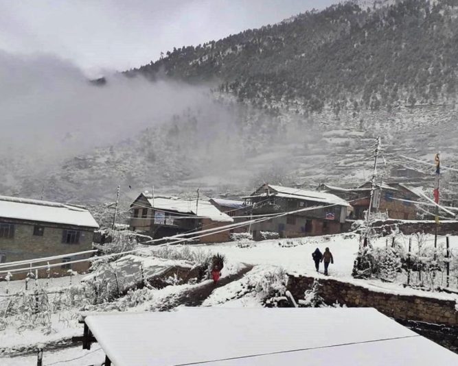 तीन दिन हल्का हिमपात र वर्षा हुन सक्ने