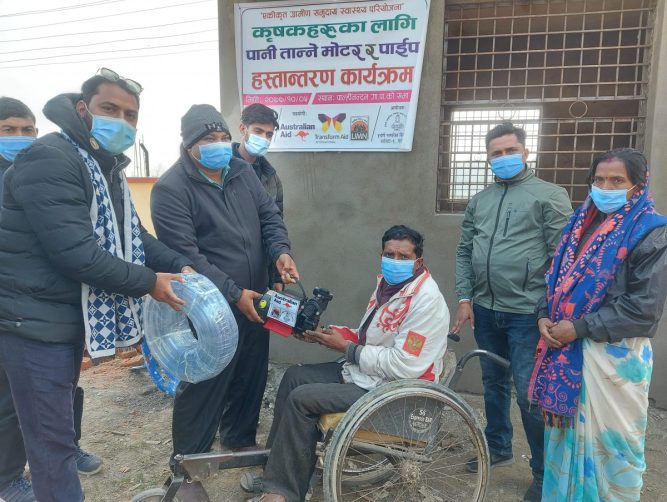 पाल्हिनन्दनका २० जना कृषकलाई पानी तान्ने मोटर तथा पाइप वितरण