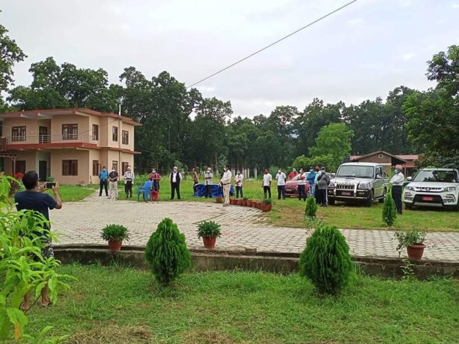 सांसद  गाहाद्वारा रजहरको नमुना आइसोलेसन अनुगमन ,इमर्जेन्सी र मेडिकेसन युनिट संचालन गरिने