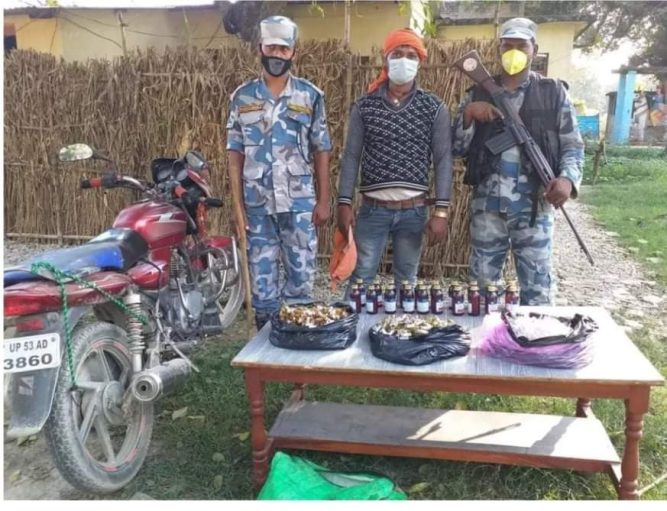 लागूऔषध सहित  भारतीय  नागरिक पक्राउ