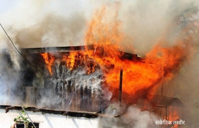 रेडियो सोलु एफएमको कार्यालयमा आगलागी, एक करोड बराबरको क्षति