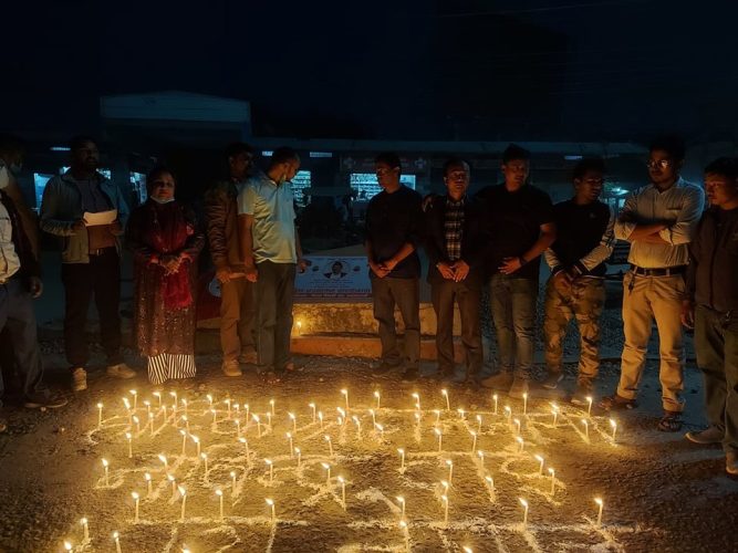 कांग्रेस नेता नबिन्द्र राज जोशीको सम्झनामा परासीमा दिप प्रज्वलन