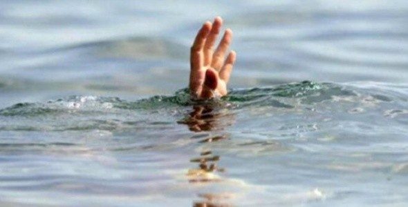 नारायणीमा डुबेर एक बेपत्ता