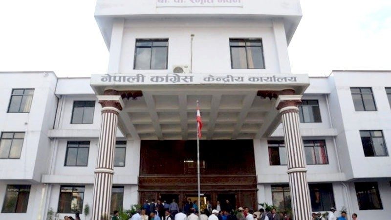 प्रधानमन्त्रीलाई कांग्रेसको प्रश्न : डा. केसीसँग कुरै नगर्ने बरु कात्रो पठाउने तयारी हो ?