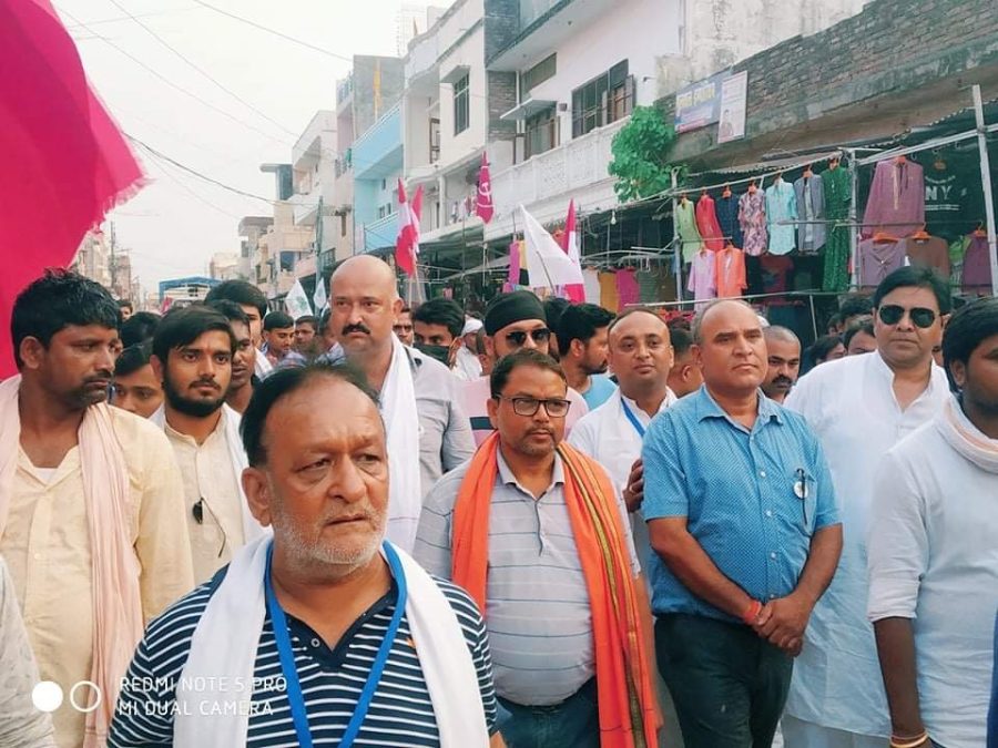 मेयर उमेदवार रजत शाहको  कृष्णनगर बजारमा घर दैलो , जनता उत्साहका साथ सहभागी