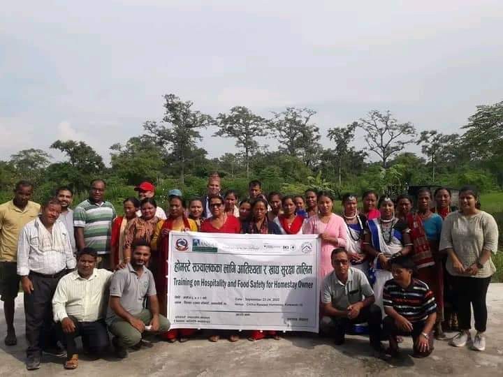 नवलपुरमा ३ दिवसिय  आतिथ्य खाद्य सुरक्षा सम्बन्धी तालीम आज सम्पन्न भएको  छ  Gandakiaaja